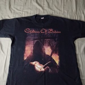 visualiza el frente de la remera