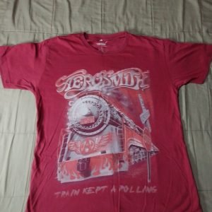 visualiza el frente de la remera